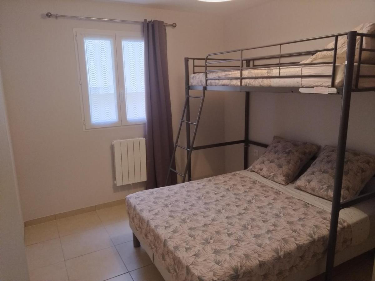 רוקפור-לה-בדול Appartement Meuble Proche De Cassis מראה חיצוני תמונה
