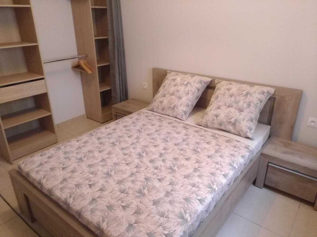 רוקפור-לה-בדול Appartement Meuble Proche De Cassis מראה חיצוני תמונה